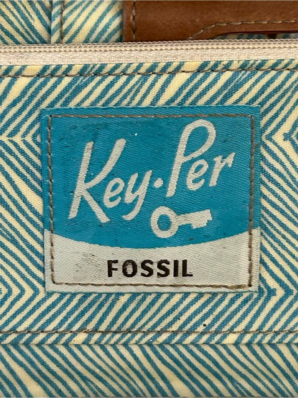 Fossil Teal and Tan Zip Wallet with Herringbone Accent